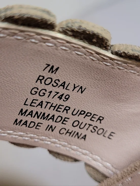 MIA Rosalyn Tan Suede Mules Size 7 - Picture 10 of 10